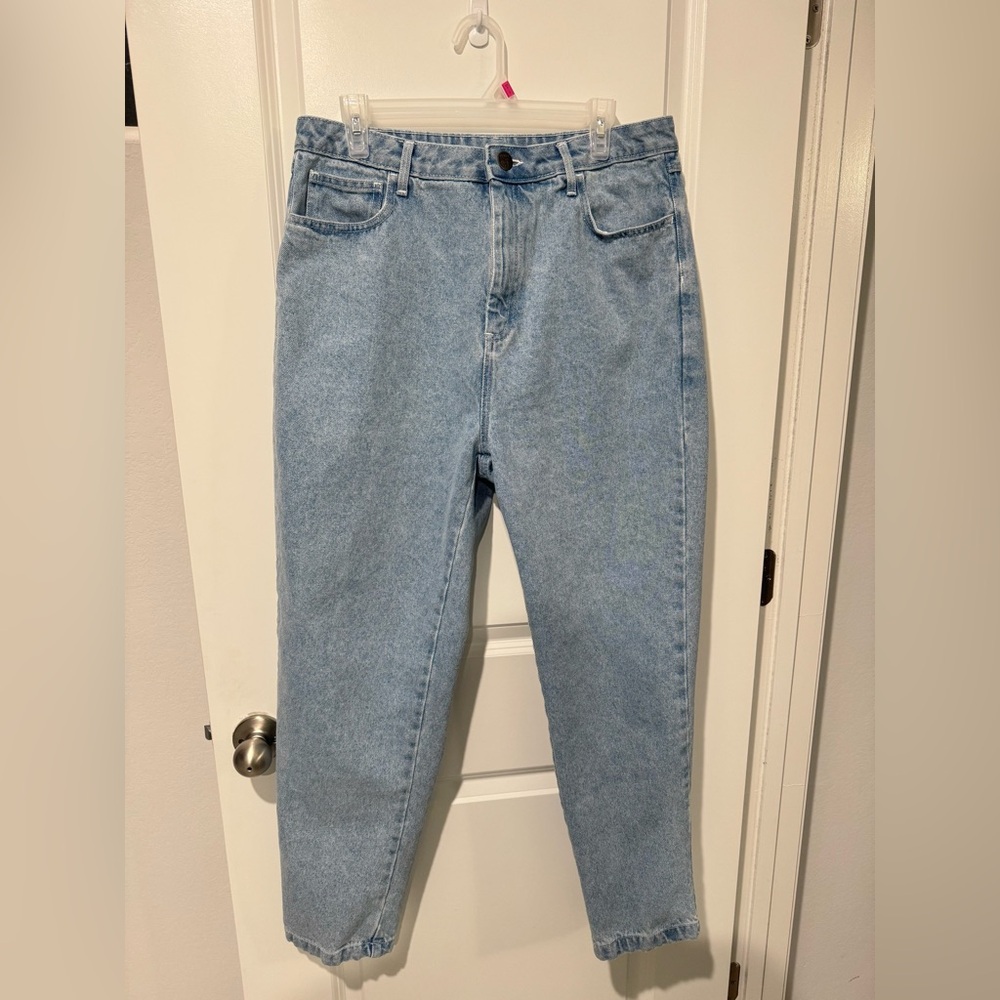Lucy & Yak Dana Mom Jeans in Light Wash Blue